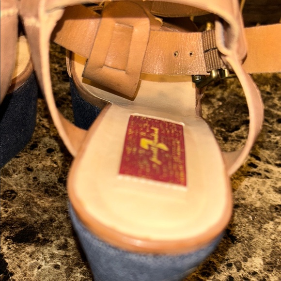 KALISTOGO 7 For All Mankind Elegant Tan Women's Sandals 8.5M - Picture 15 of 16